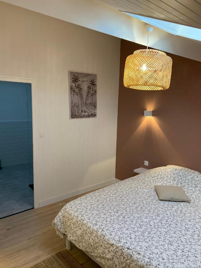 Logement Renove Et Moderne Au Sacre Coeur Cholet Bagian luar foto