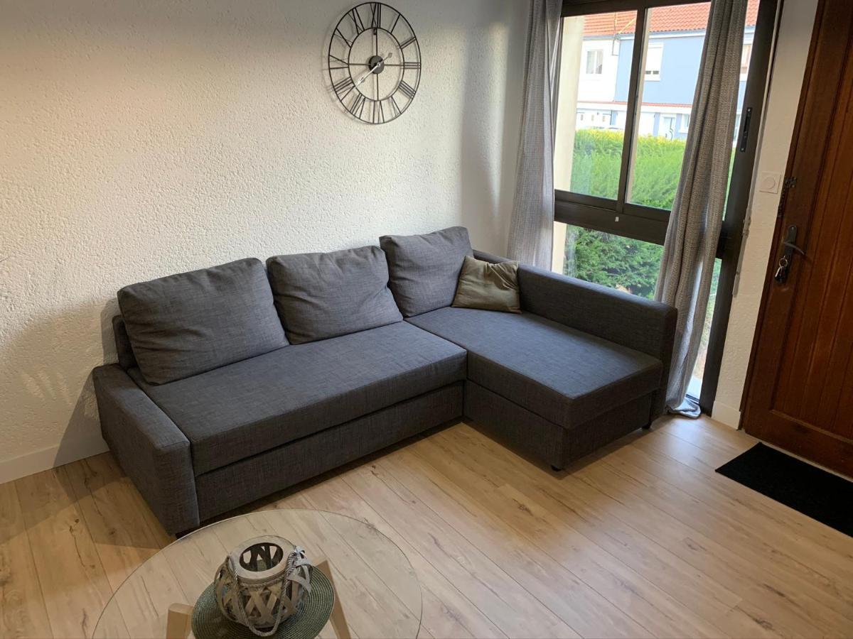 Logement Renove Et Moderne Au Sacre Coeur Cholet Bagian luar foto
