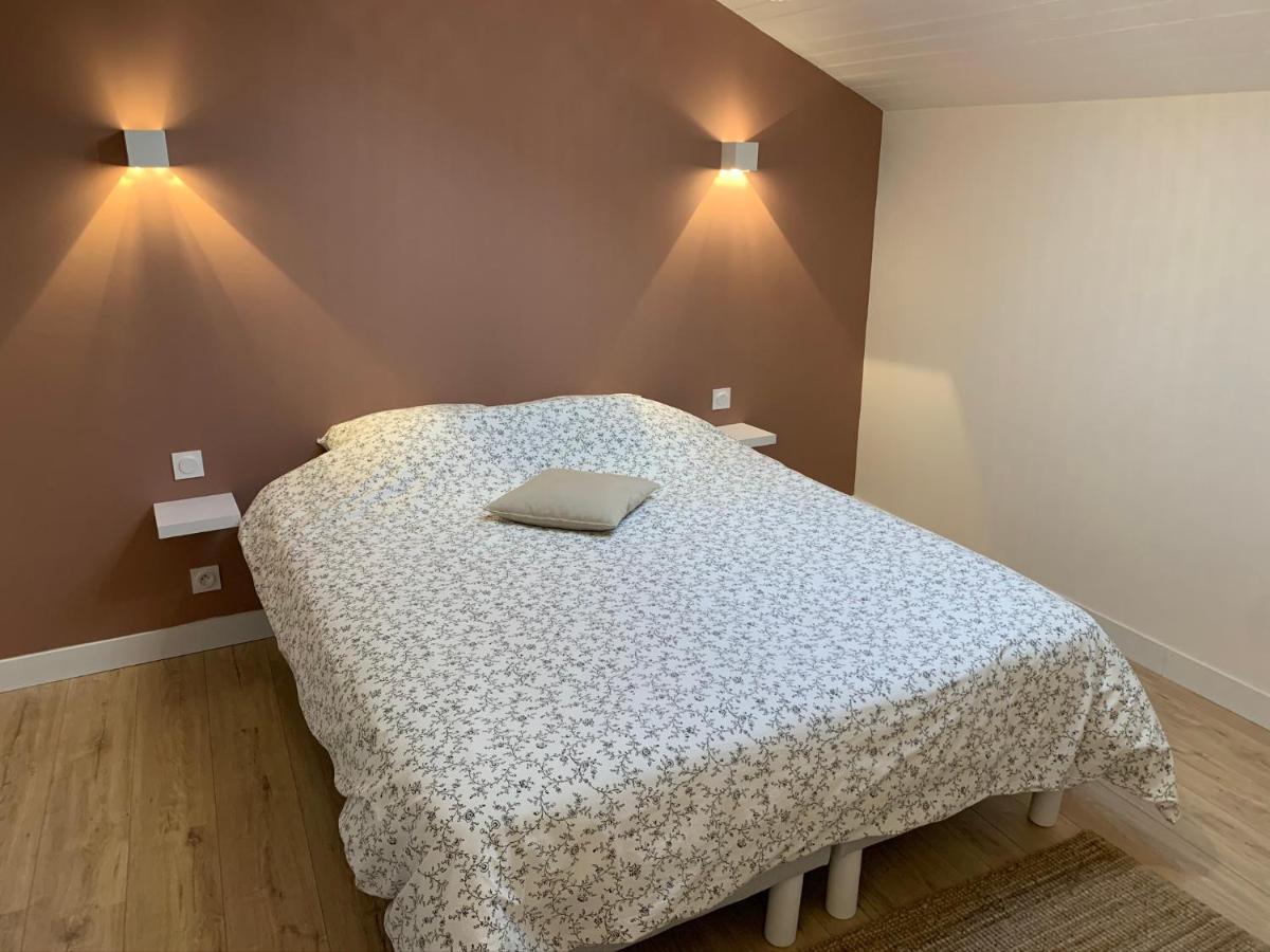 Logement Renove Et Moderne Au Sacre Coeur Cholet Bagian luar foto